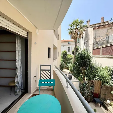 B065 Calme Proche Centre Garage * Cannes